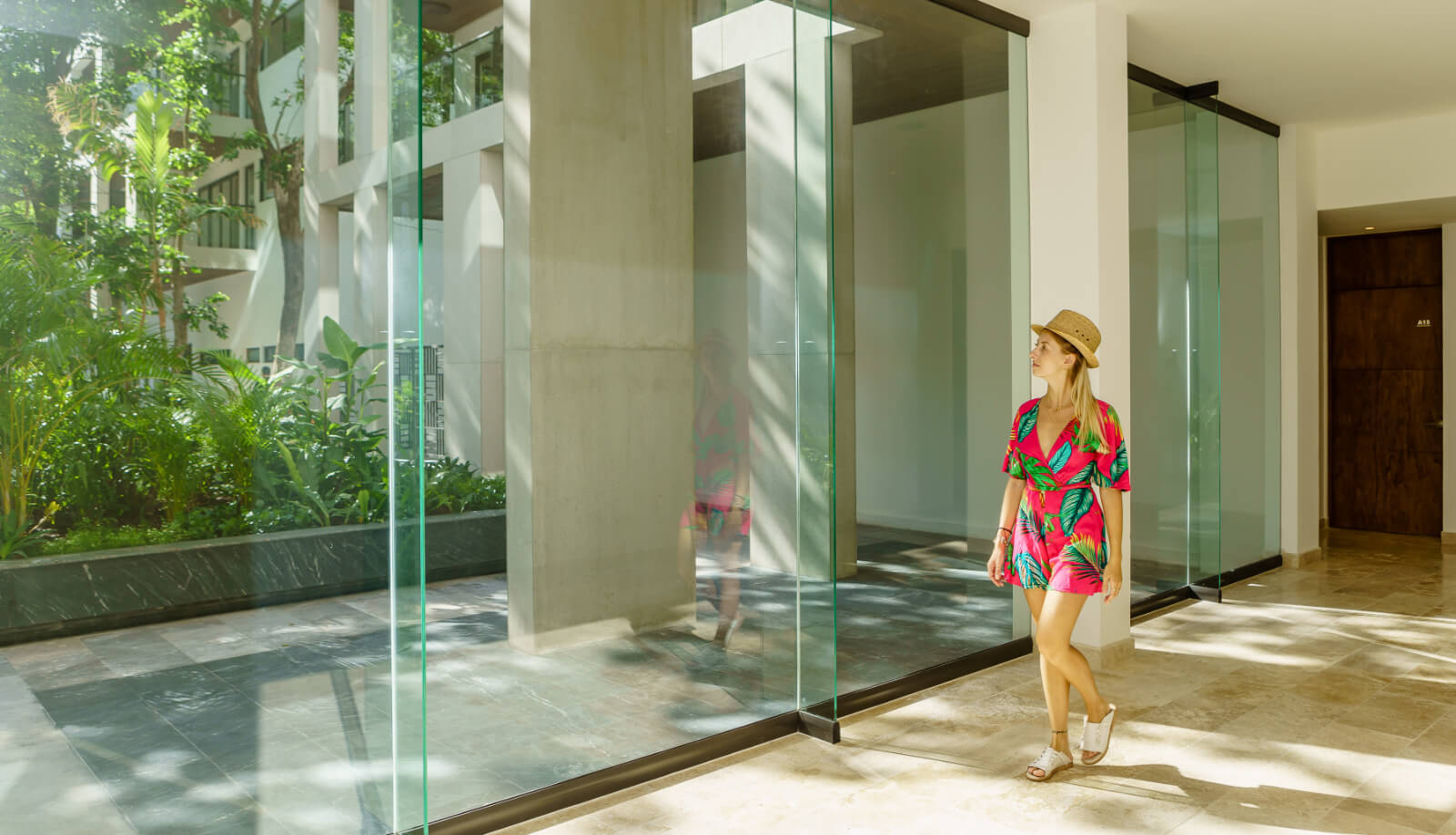 Double-height loft, ocean view amenities, for sale, Downtown, Playa del Carmen.