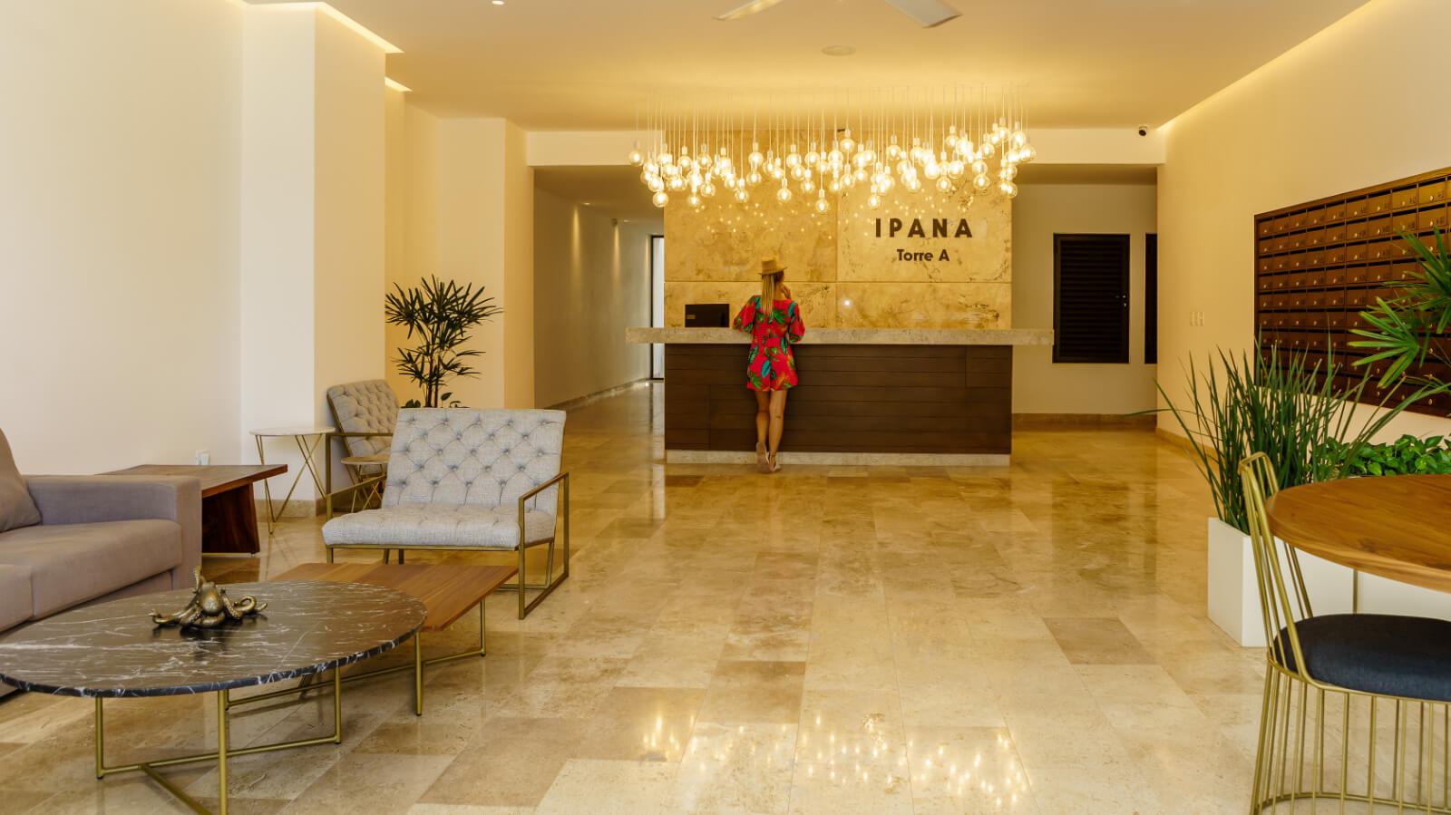 Condominium with garden, cenote, pool, 400 meters from the beach, on the golf course, pre-construction-sale Playacar