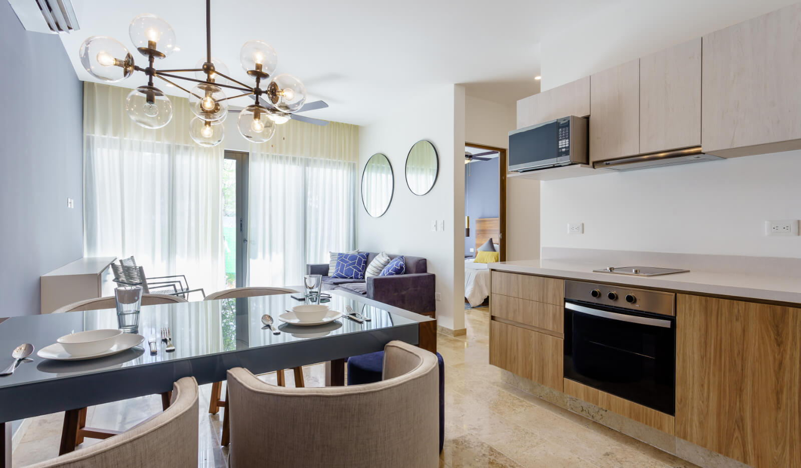 2 bedroom condo in the heart of Playa del Carmen.