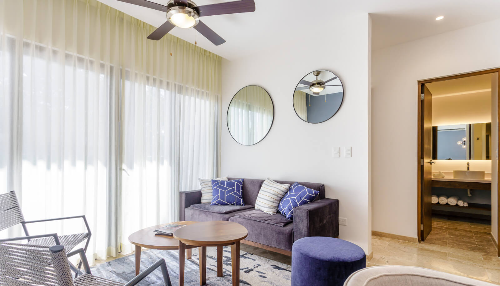 2 bedroom condo in the heart of Playa del Carmen.