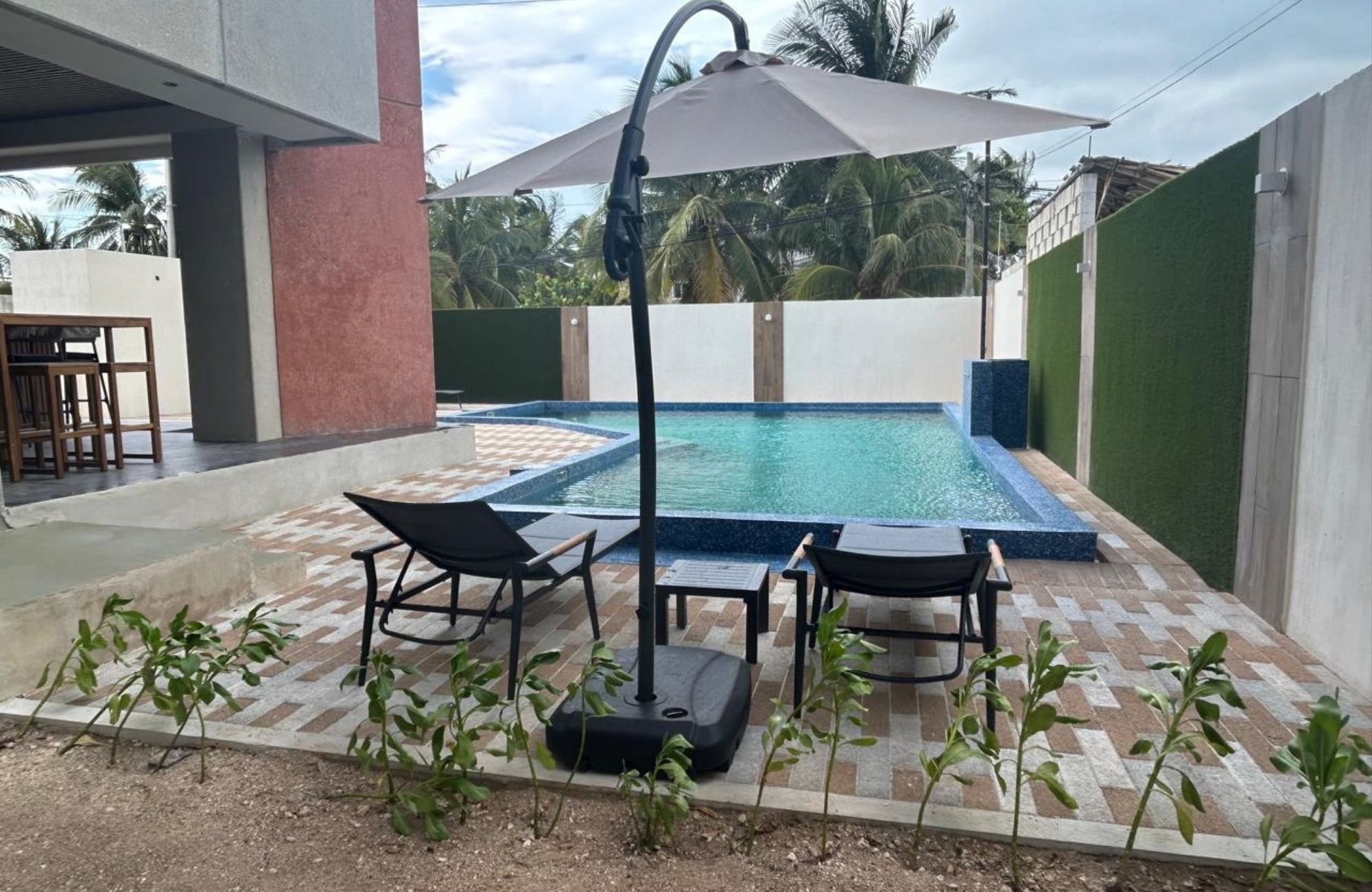 Condominium with private garden and terrace for sale in Merida Centro.