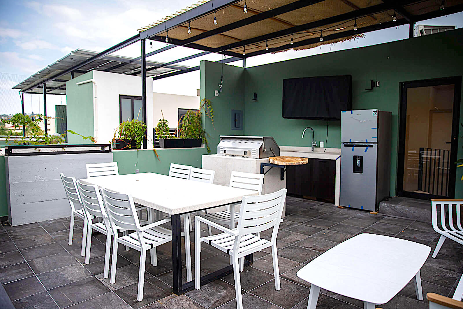 Penthouse with private rooftop and bbq area, fully furnished, Smart Home system, for sale Tangolunda, Huatulco.