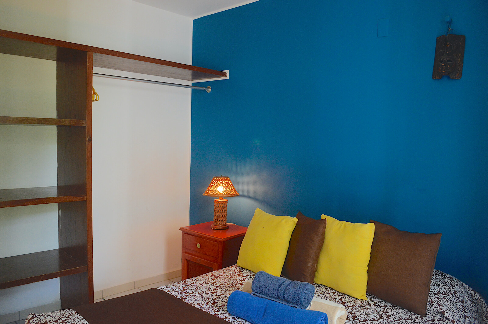 Luxury pet-friendly condominium with pool and gym for sale in Huatulco.