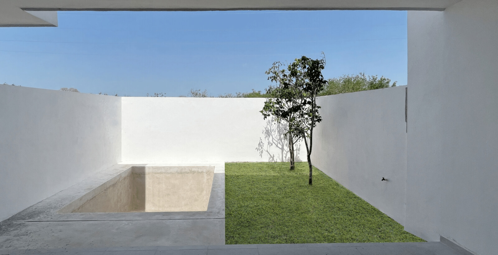 Townhouse with pool, solar panel, paddle, coworking, gym, and more for sale Merida