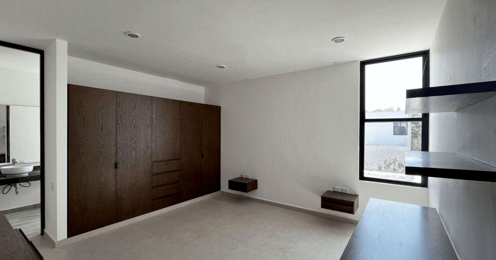 Townhouse with pool, solar panel, paddle, coworking, gym, and more for sale Merida