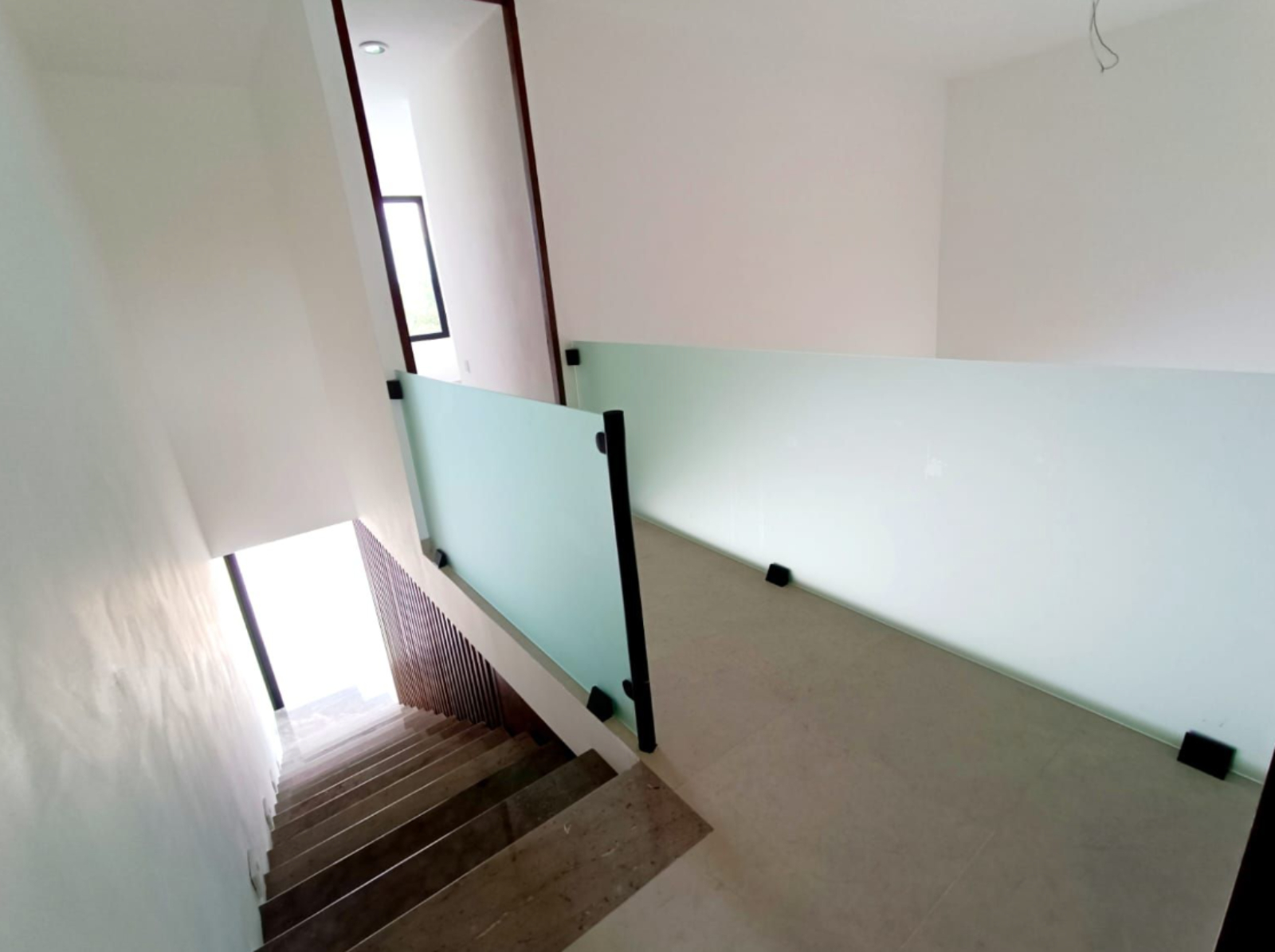 Casa con alberca propia y paneles solares, en venta,  Zona Norte, M&eacute;rida