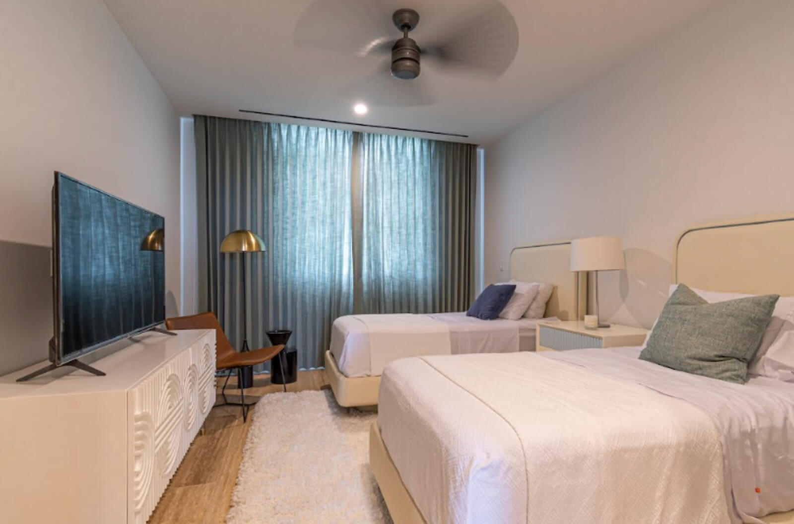 Luxury Condo in Restored Casona with Amenities for Sale, Downtown M&eacute;rida