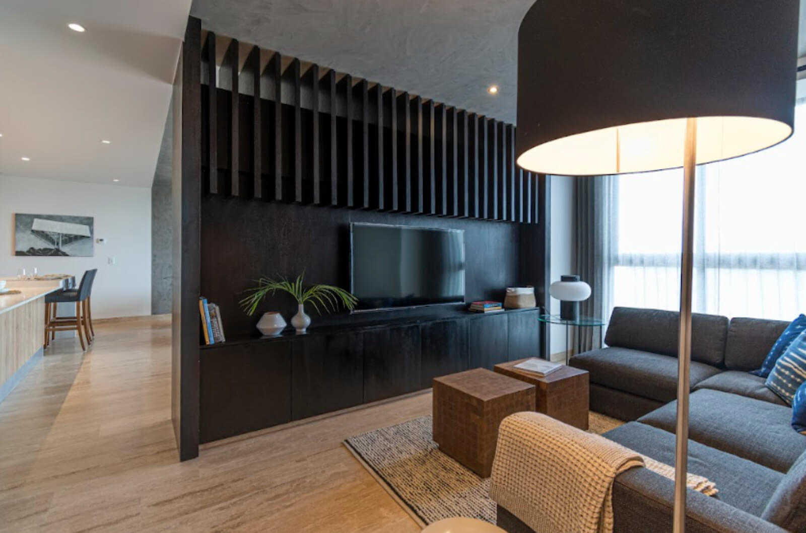 Luxury Condo in Restored Casona with Amenities for Sale, Downtown M&eacute;rida