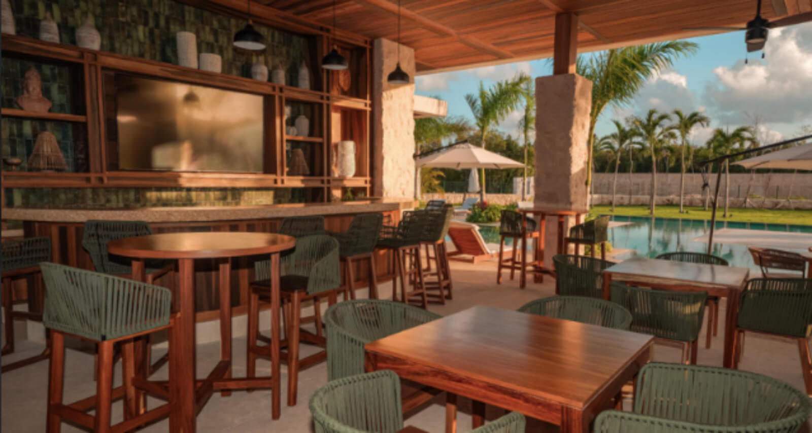 Lot in gated community with clubhouse, game room, pet park, and more for sale in Cancun