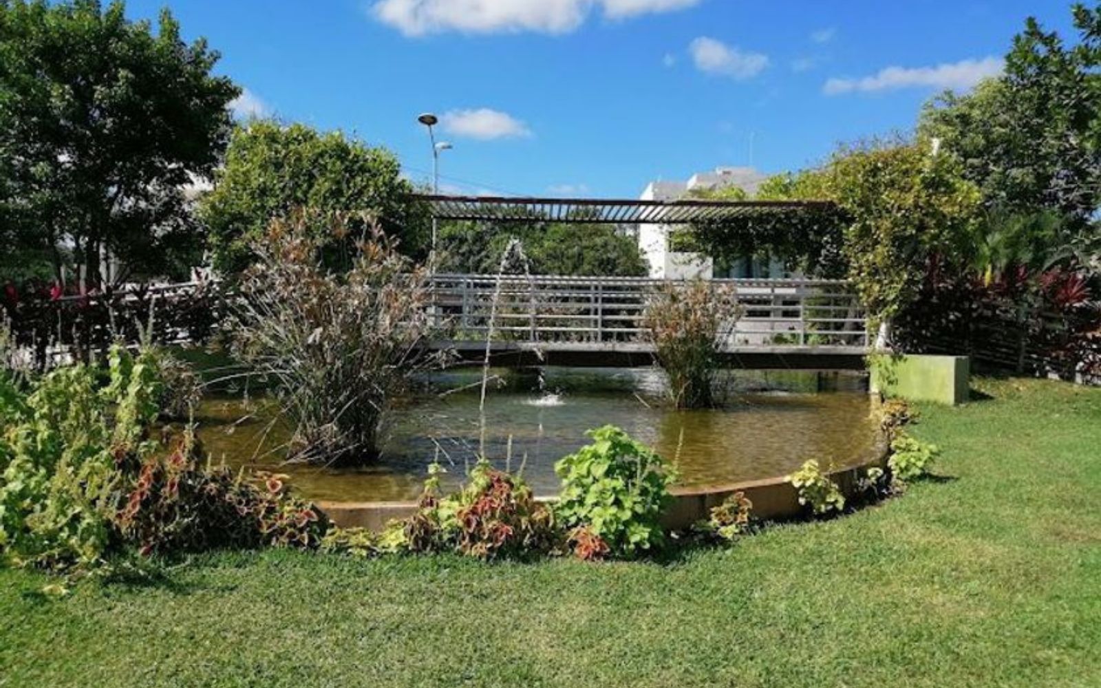 House with Private Pool for Sale, Huayac&aacute;n, Canc&uacute;n