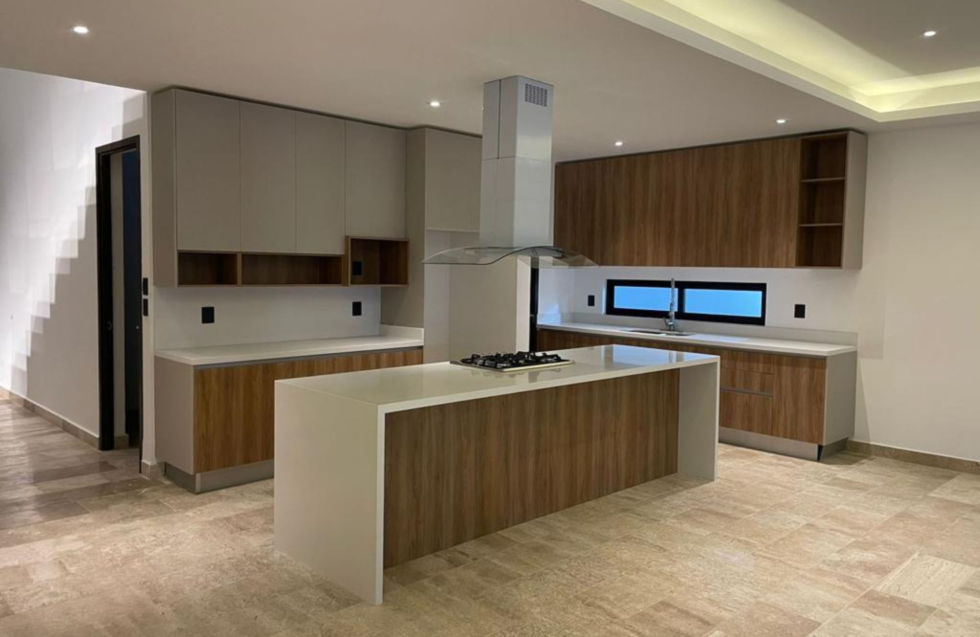 House with Private Pool for Sale, Huayac&aacute;n, Canc&uacute;n