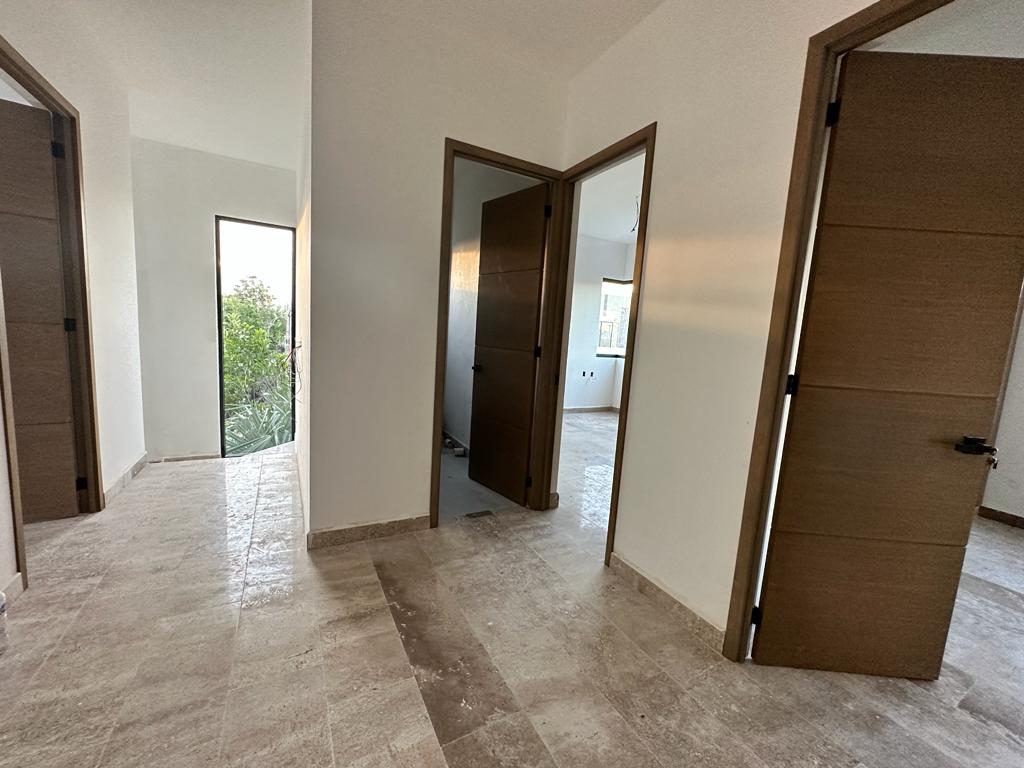 House with private pool in gated community for sale, R&iacute;o Residencial, Canc&uacute;n