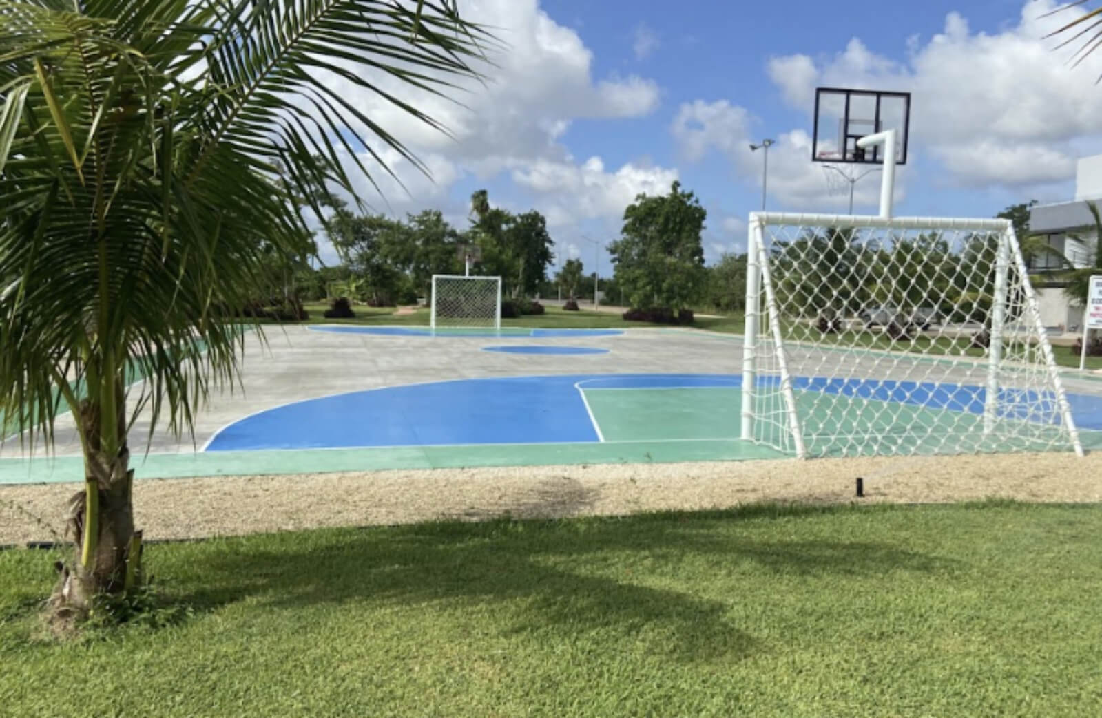 House with private pool in gated community for sale, R&iacute;o Residencial, Canc&uacute;n