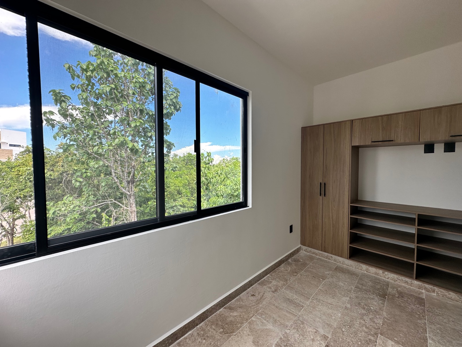 House with private pool in gated community for sale, R&iacute;o Residencial, Canc&uacute;n