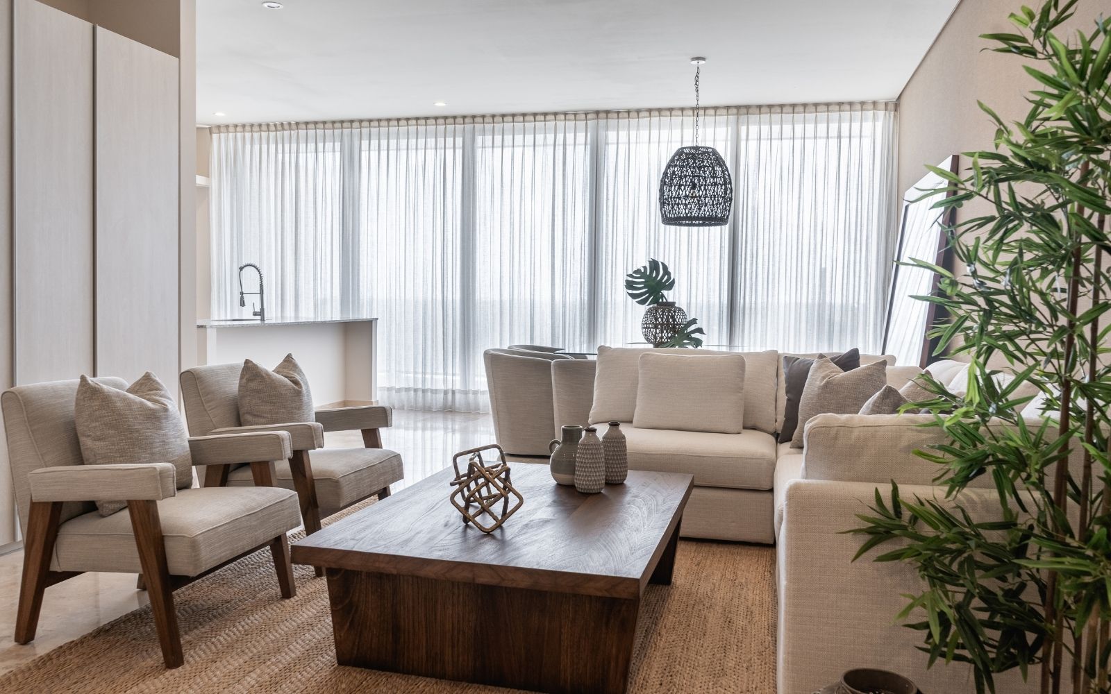 Condominium in Gated Community for Sale, Bonampak Avenue, Canc&uacute;n