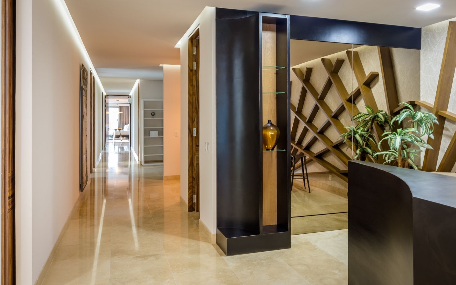 Luxury condo with lagoon views for sale, Hotel Zone Canc&uacute;n