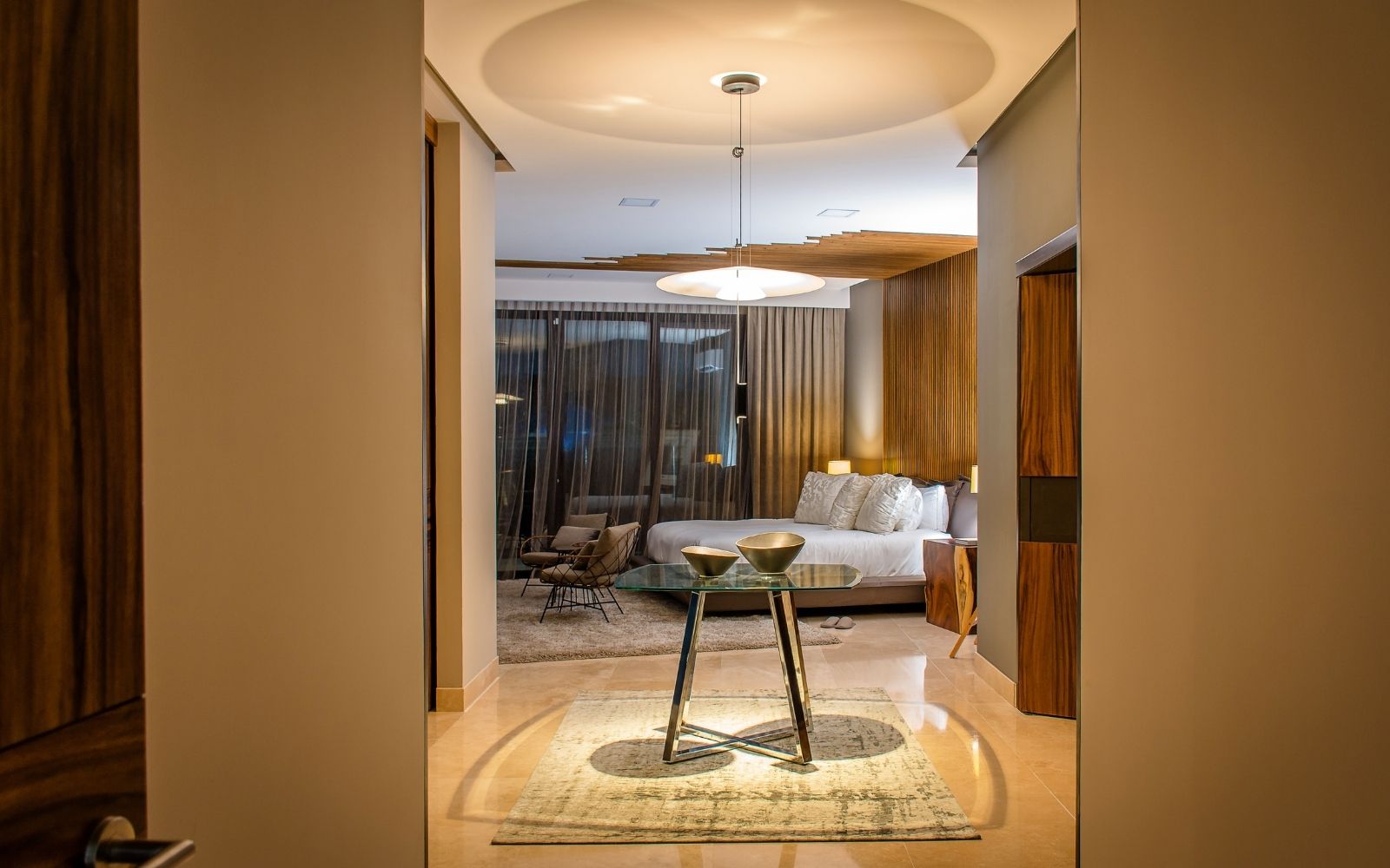 Oceanfront luxury condo, for sale, in Emerald, Hotel Zone, Cancun