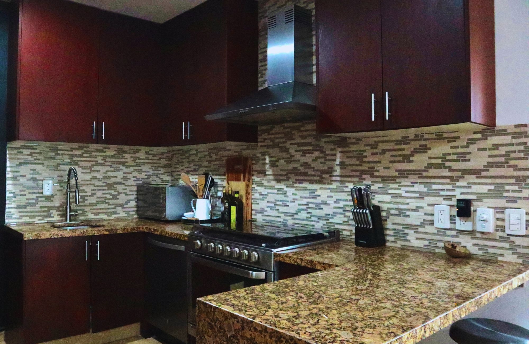 Penthouse 50 meters from the sea, smart home system, gym, kids club, pool, grill, for sale Costa Mujeres Cancun.