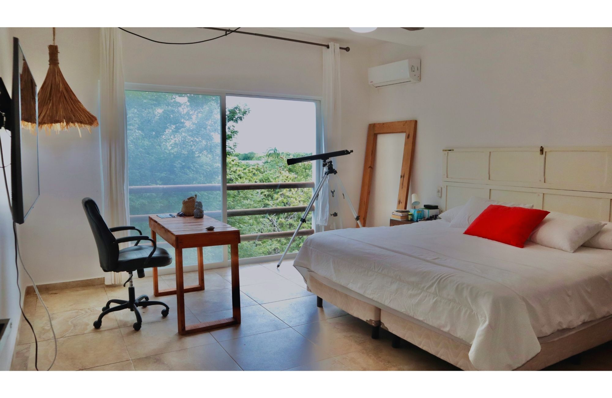 Penthouse 50 meters from the sea, smart home system, gym, kids club, pool, grill, for sale Costa Mujeres Cancun.