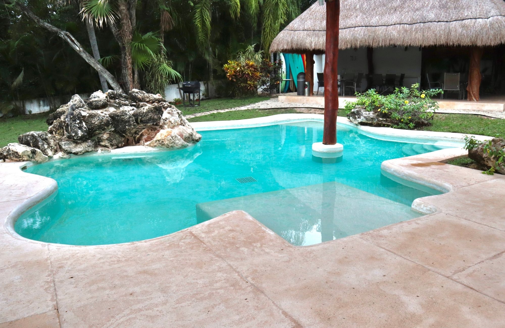 Penthouse 50 meters from the sea, smart home system, gym, kids club, pool, grill, for sale Costa Mujeres Cancun.