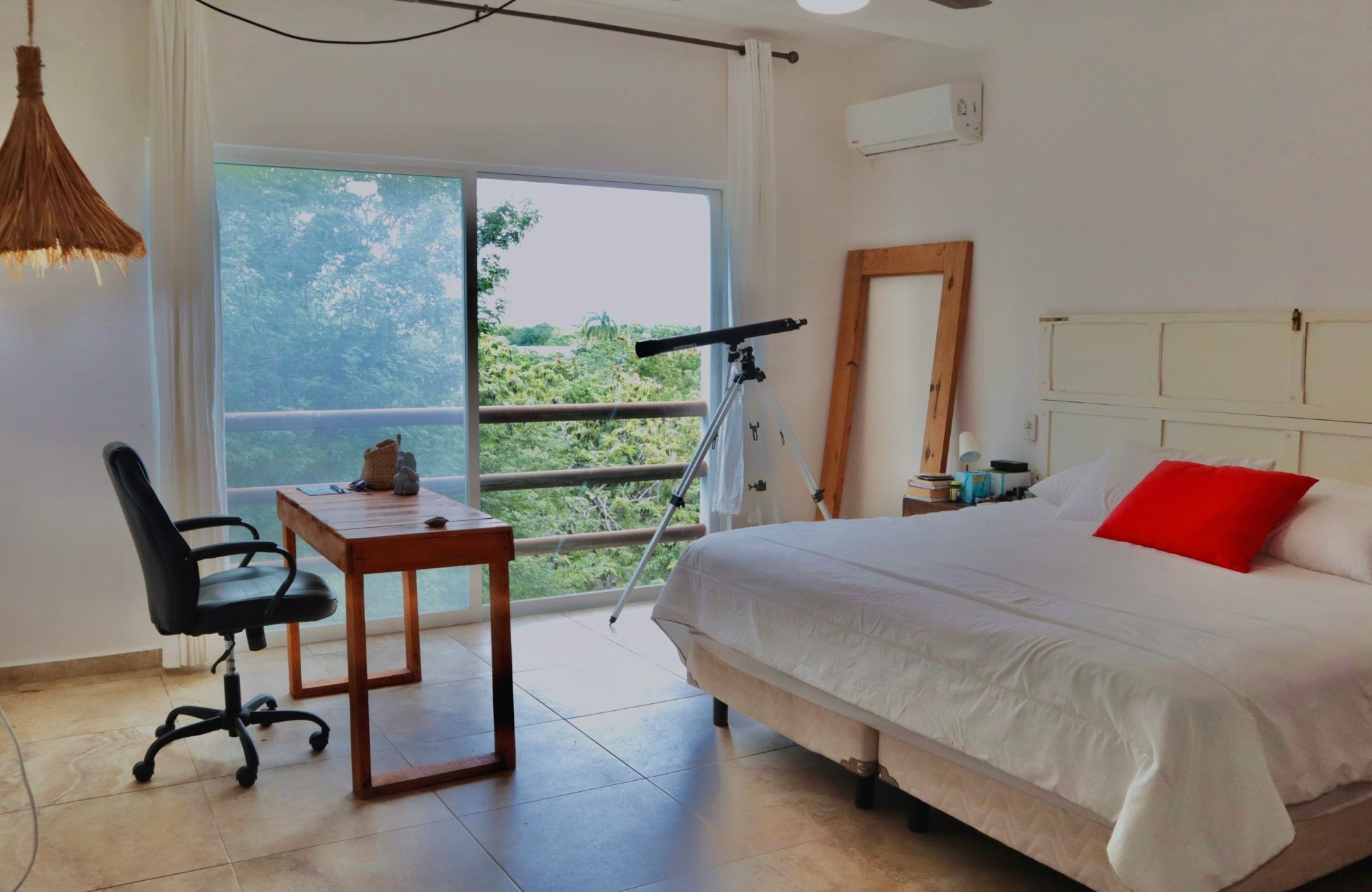 Penthouse 50 meters from the sea, smart home system, gym, kids club, pool, grill, for sale Costa Mujeres Cancun.