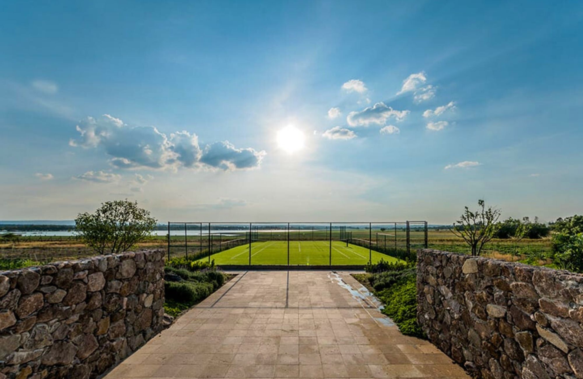 Land in gated community, clubhouse, pool for sale in San Miguel de Allende