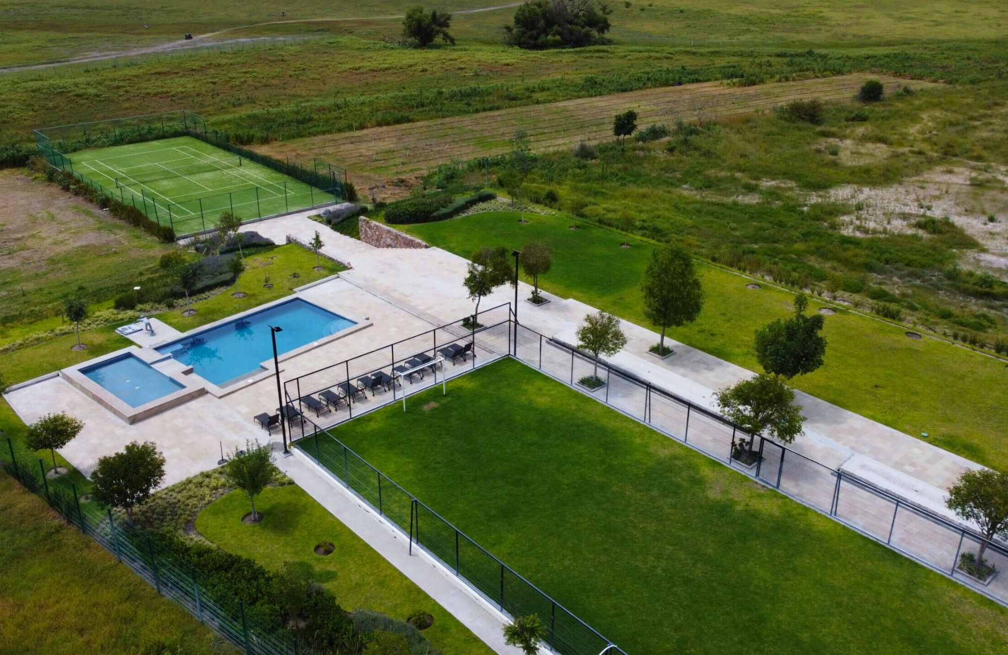 1,061 m2 lot in luxury community with amenities, for sale San Miguel de Allende.