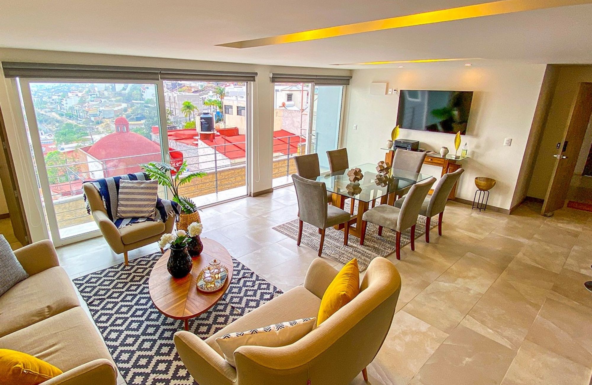 Departamento con jard&iacute;n, bodega y terraza privada, Gimnasio, Alberca techada,&nbsp; La Vista, venta, Queretaro.