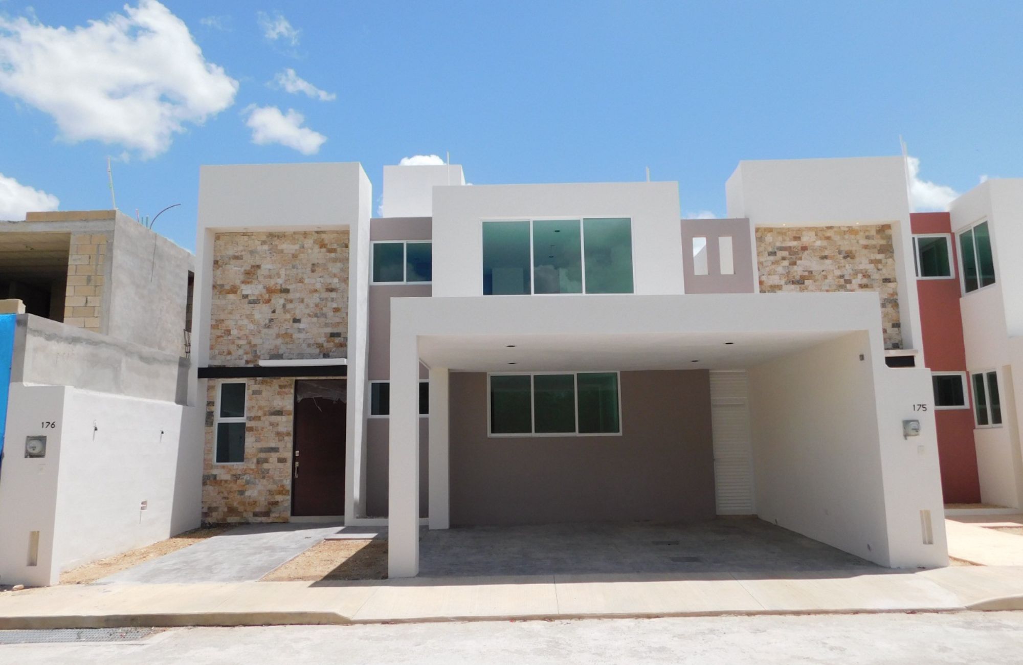 House 3 bedrooms, double-height, for sale, pre-construction, CD Caucel, M&eacute;rida