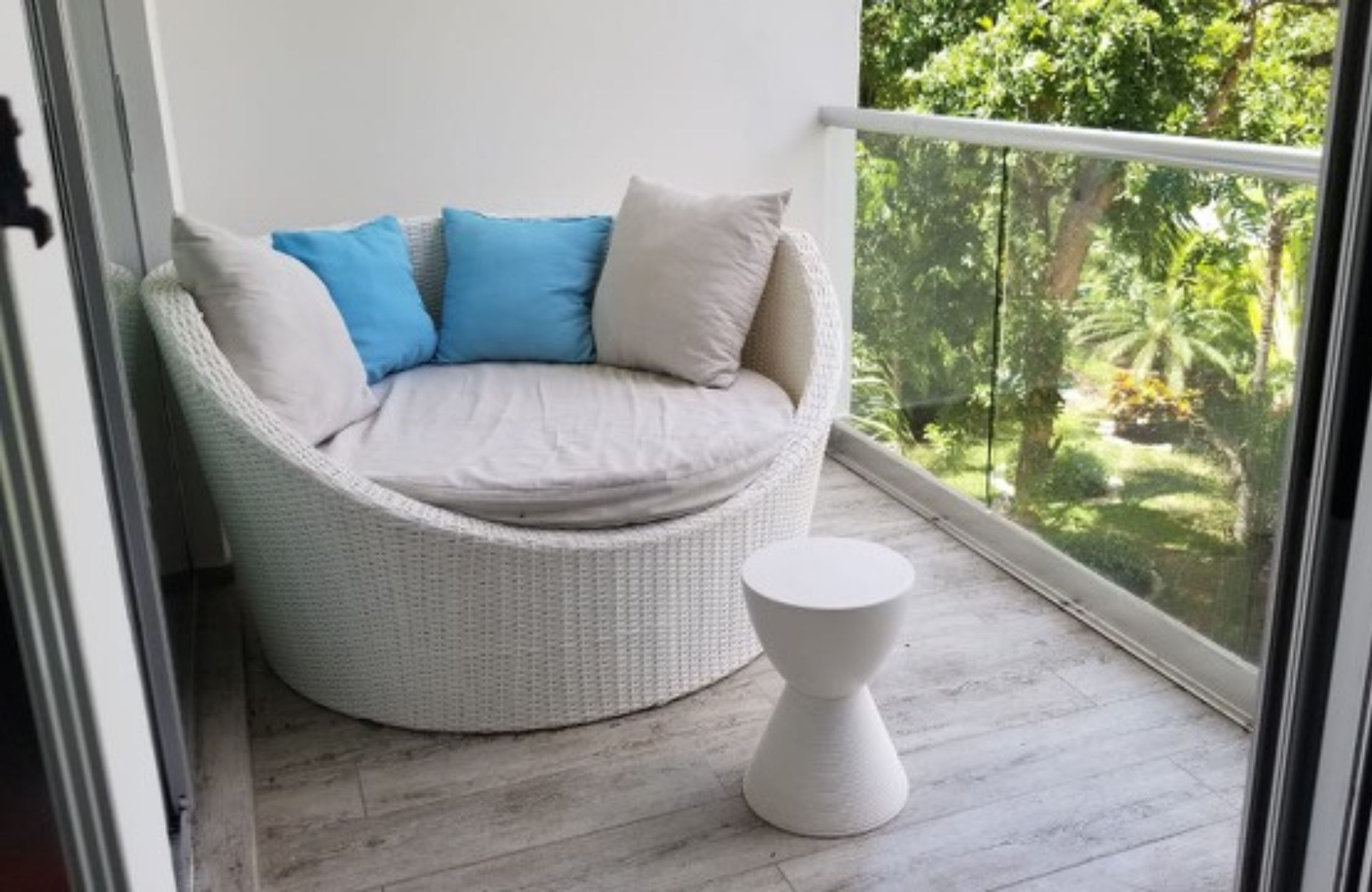 Studio with terrace, spa, pet friendly, for sale, Downtown, Playa del Carmen