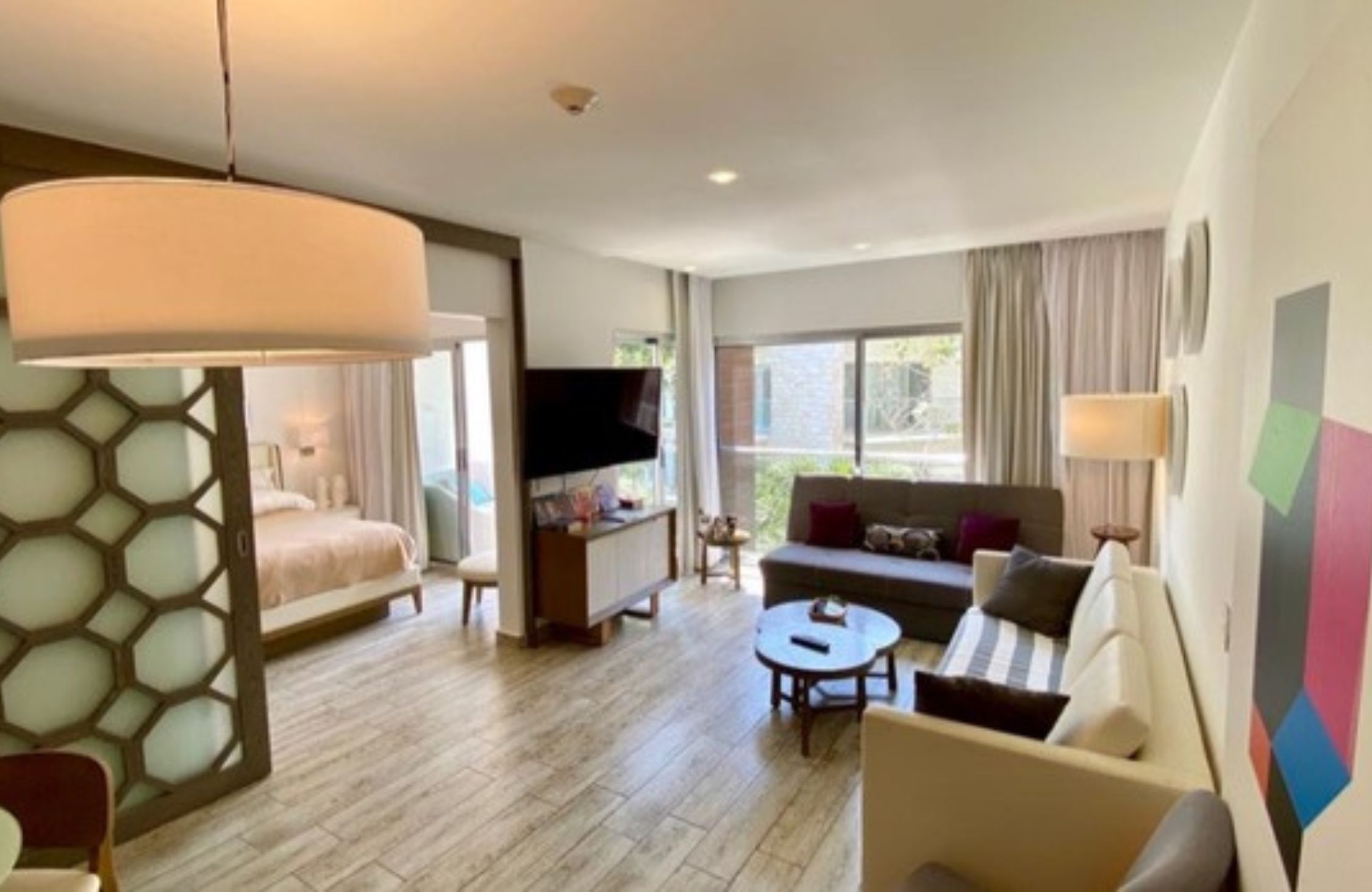 Studio with terrace, spa, pet friendly, for sale, Downtown, Playa del Carmen