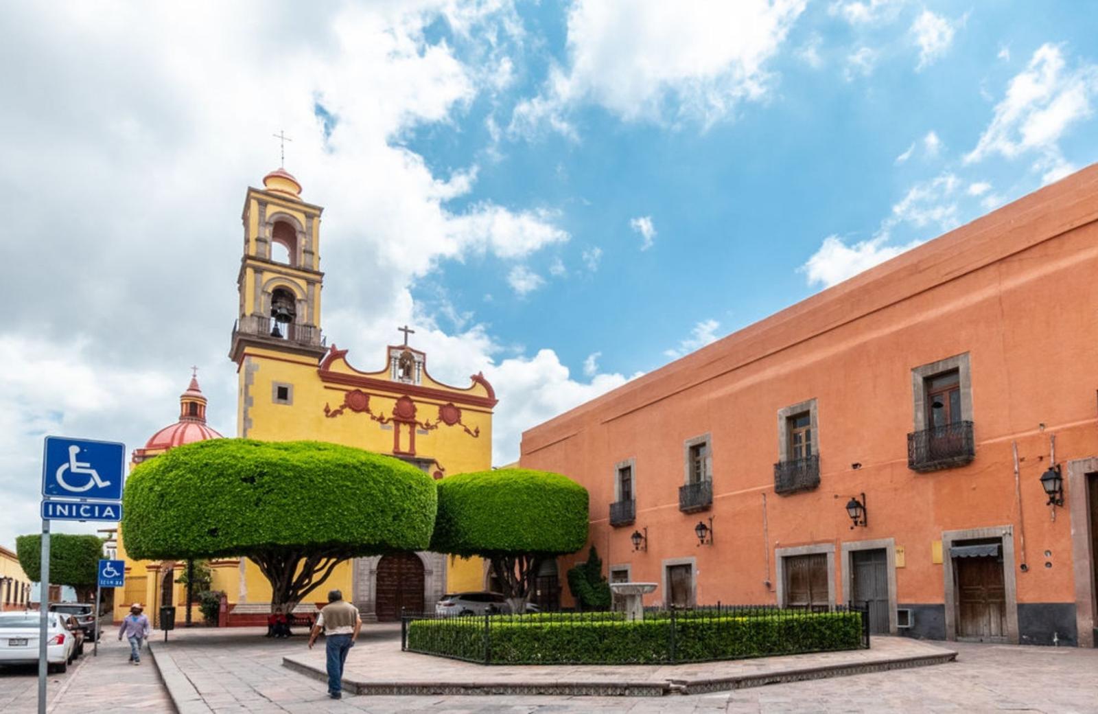 Apartment with park, yoga area, pool, gym, mini golf, pre-construction, for sale, Quer&eacute;taro.