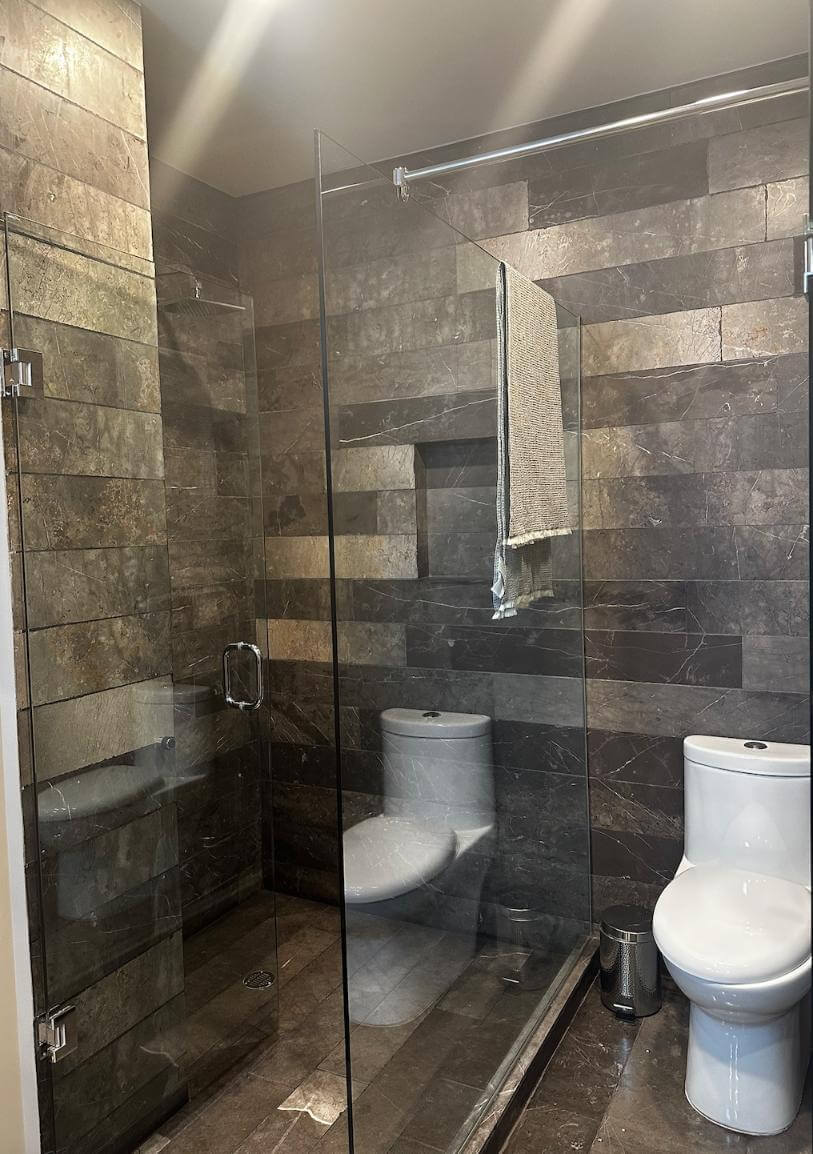 Condominium with garden, private terrace, gym, indoor pool, in La Vista, for sale, Queretaro.