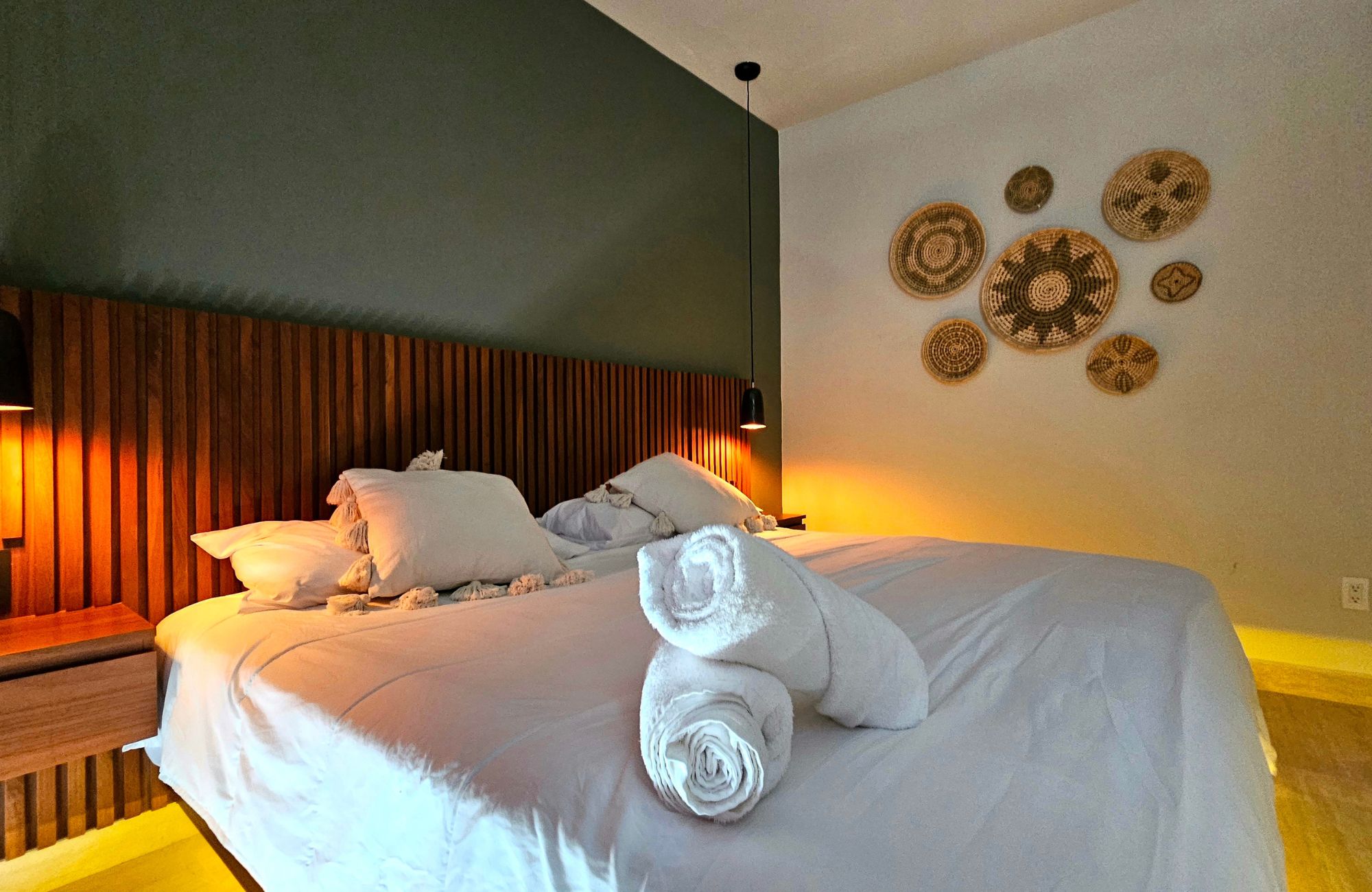 Furnished studio, ocean view from the rooftop, for sale in Cocobeach, Playa del Carmen