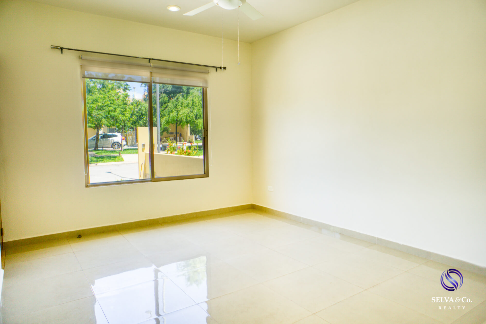 House with balcony, common pool, Pre-Construction, Selvanova, Playa del Carmen