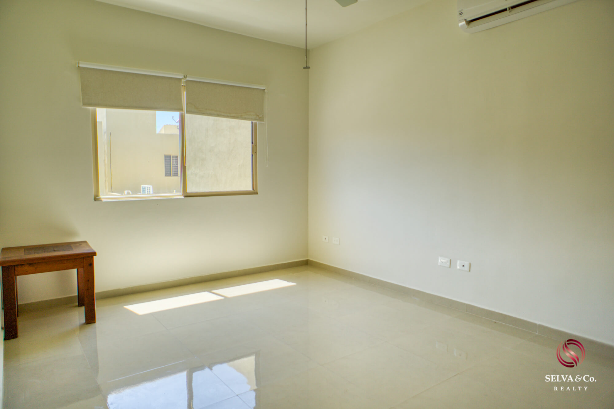 House with balcony, common pool, Pre-Construction, Selvanova, Playa del Carmen