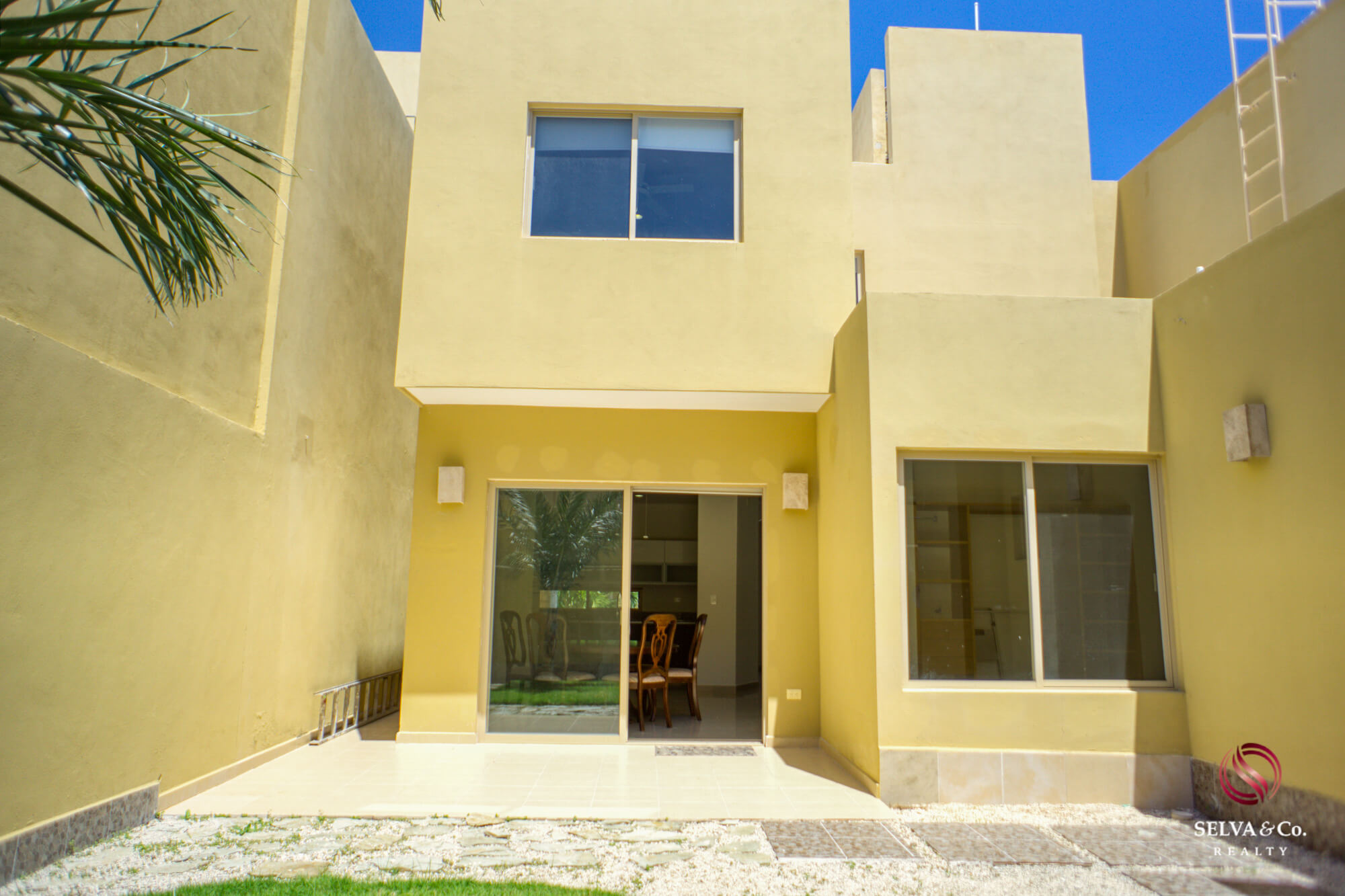 House with balcony, common pool, Pre-Construction, Selvanova, Playa del Carmen