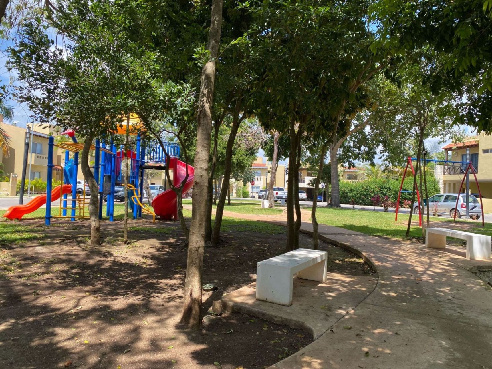 House with balcony, common pool, Pre-Construction, Selvanova, Playa del Carmen