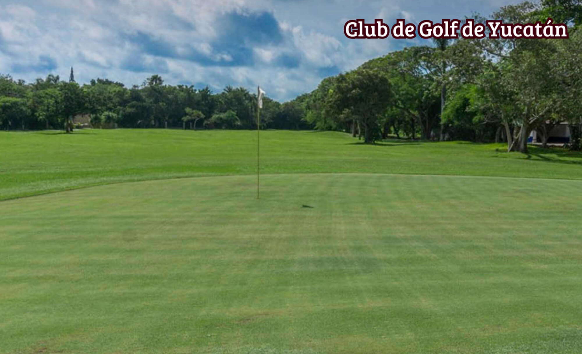 Apartment with service room and amenities in gated community with a golf course at Yucatan Country Club.
