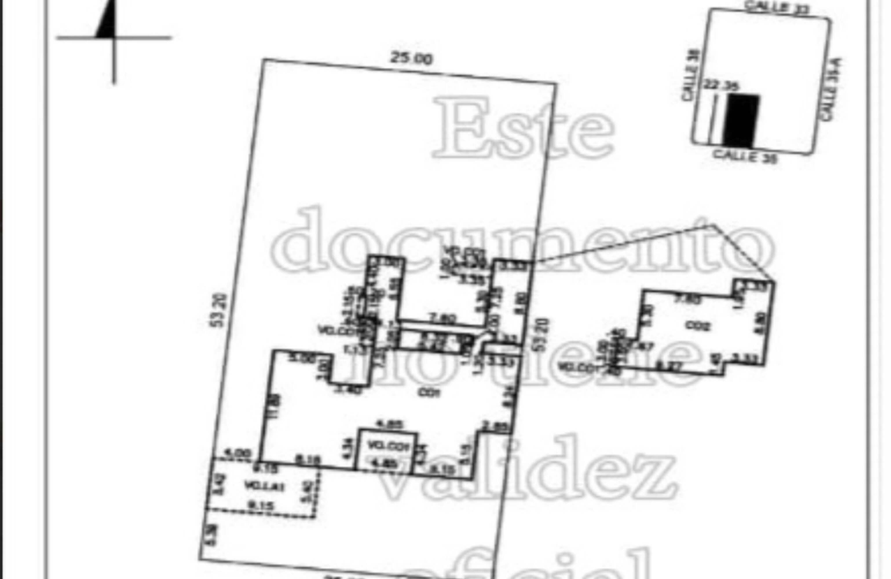 Residence with garden and private pool for sale, Yucat&aacute;n Country Club, M&eacute;rida