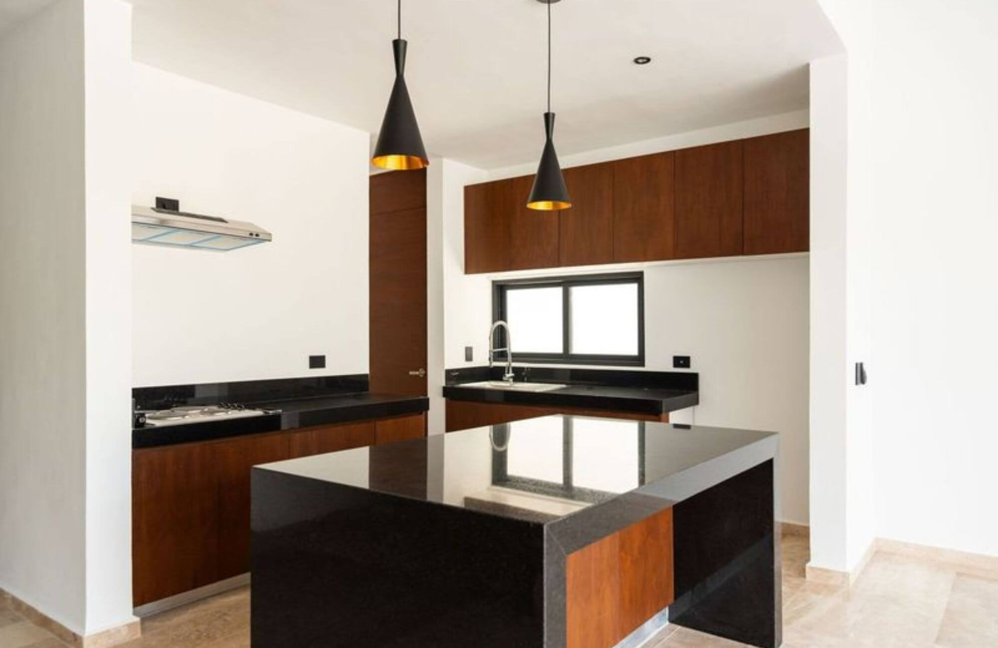 Villa with Direct Beach Access for Sale, Chicxulub, Yucat&aacute;n