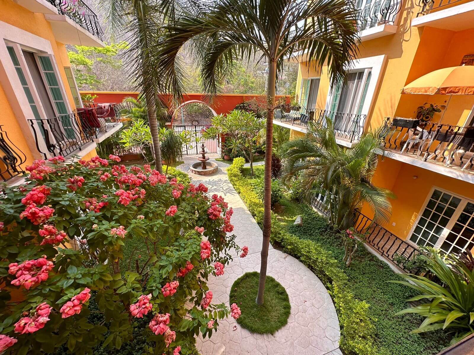 Apartment with private pool, ground floor, 5 minutes from the beach, 1 year membership to a private beach club with gym, pre construction.