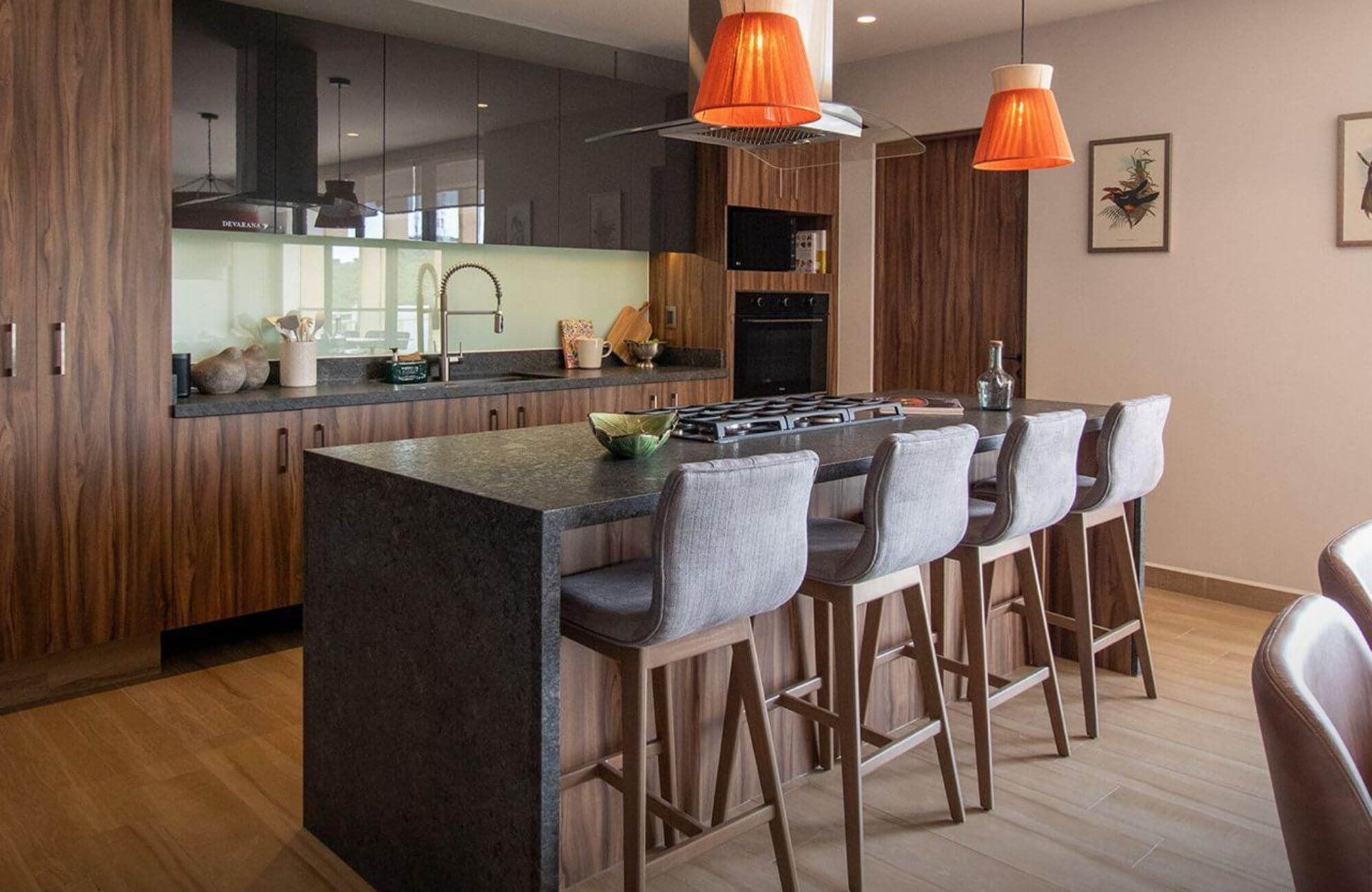 Apartment with indoor pool, paddle tennis court, gym, for sale, San Jeronimo Queretaro.