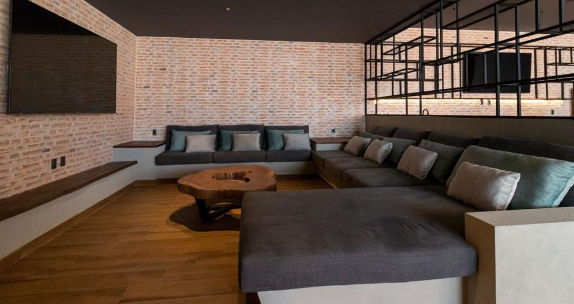 Condominium with indoor pool, grills, paddle tennis court, gym, for sale,  San Jeronimo, Queretaro.