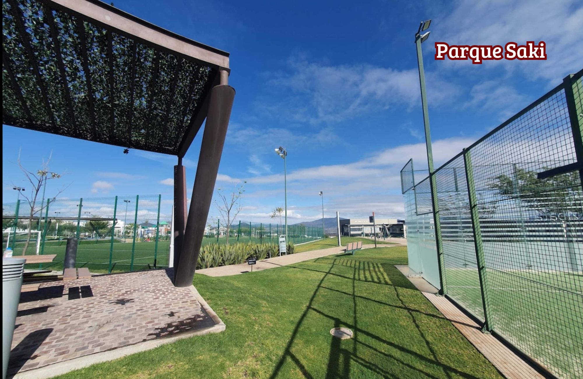 Departamento con dos terrazas, area de tv, cuarto de servicio con ba&ntilde;o propio, cuarto de lavado, alberca tipo infinity, jacuzzi, pre-constru