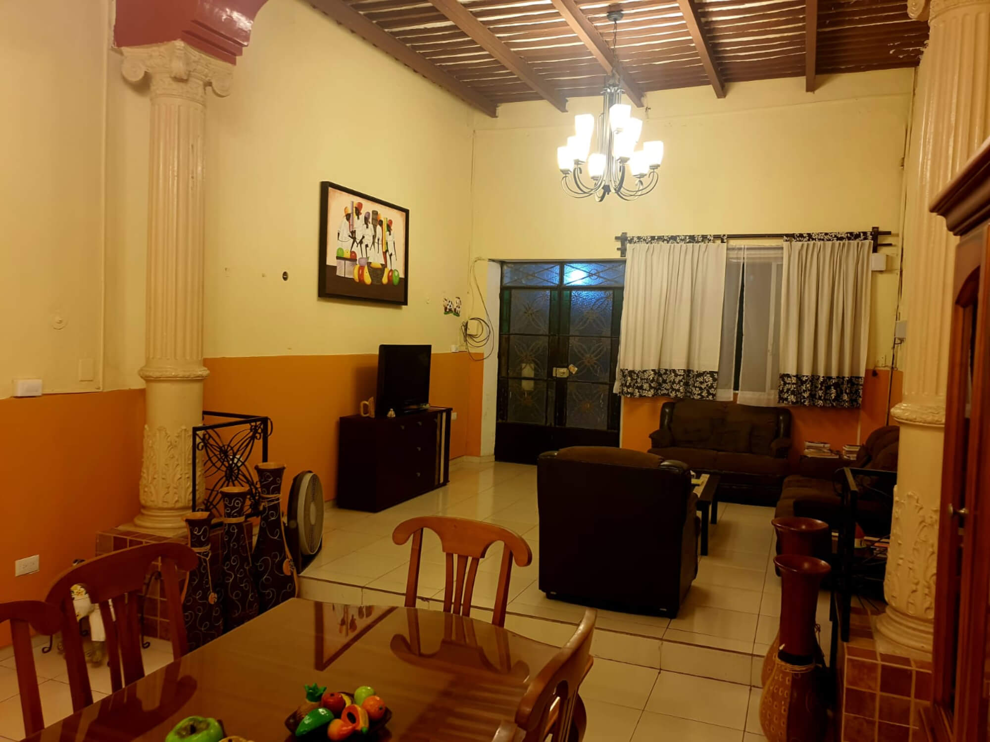 Furnished house with large garden for sale, Cholul, M&eacute;rida