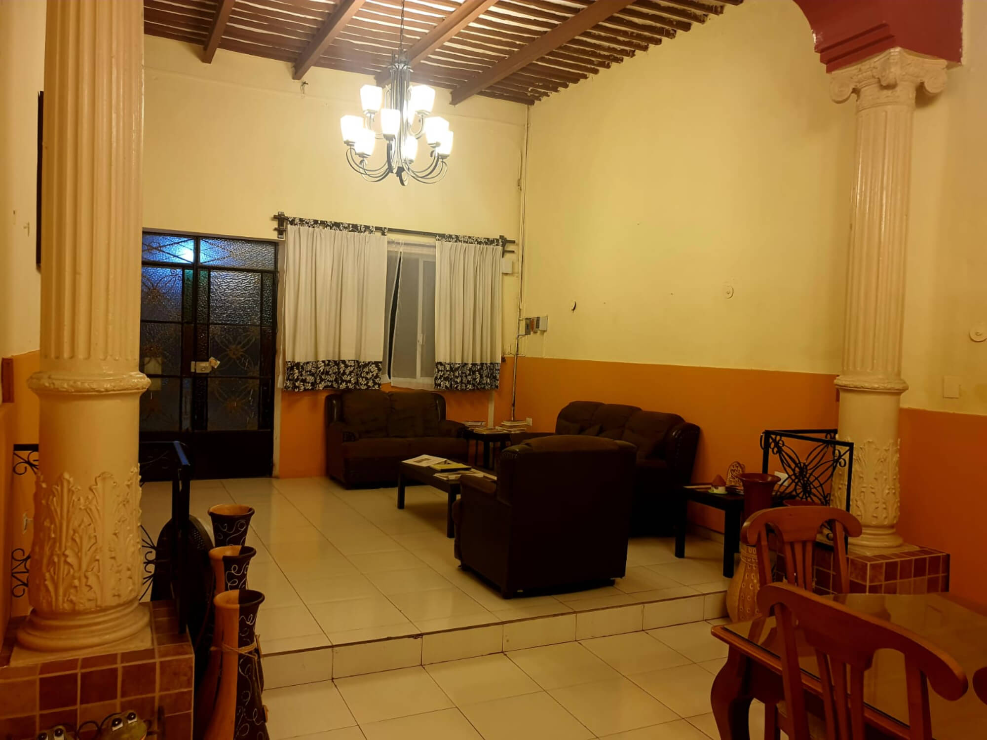 Furnished house with large garden for sale, Cholul, M&eacute;rida