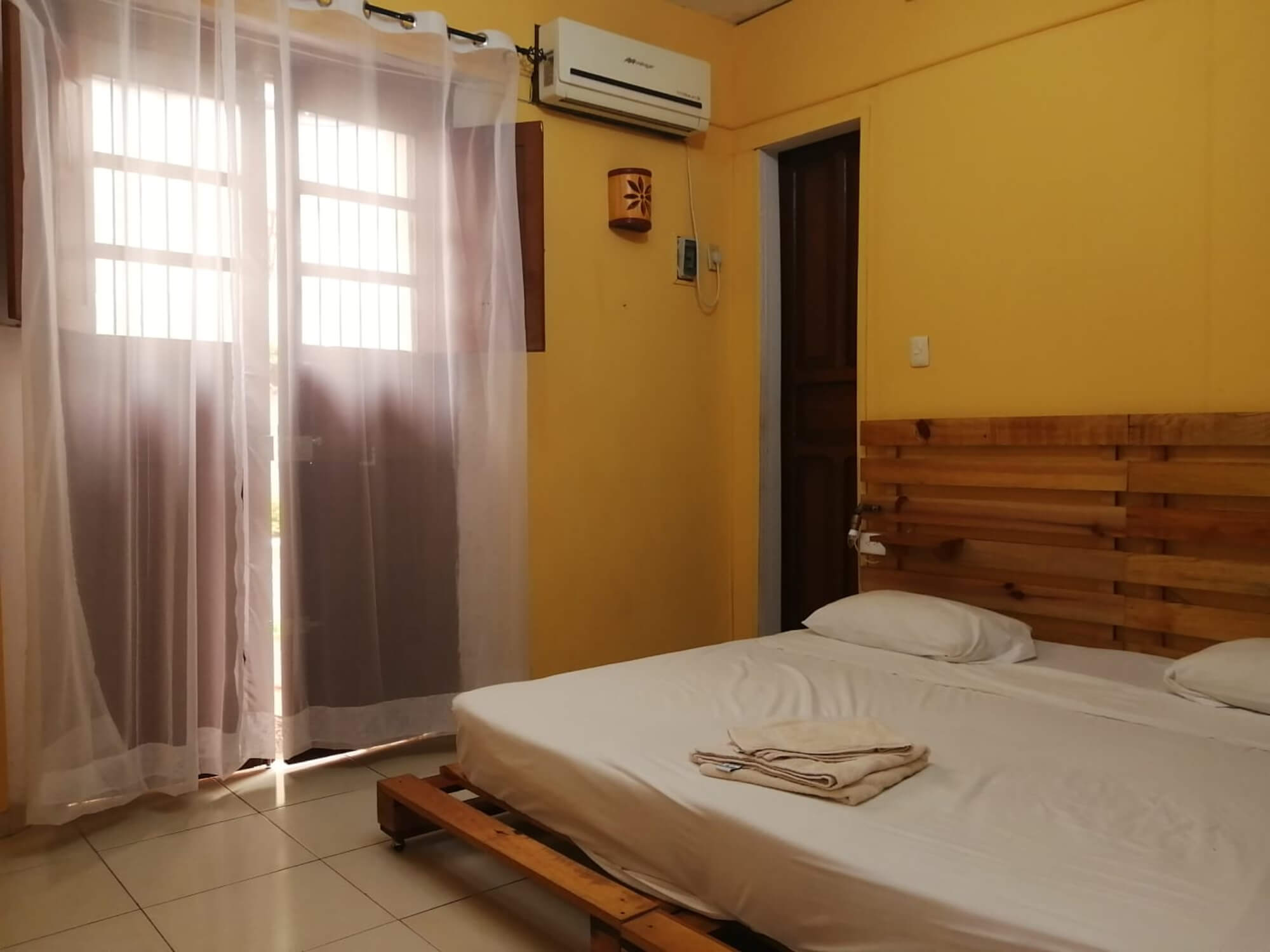 Furnished house with large garden for sale, Cholul, M&eacute;rida