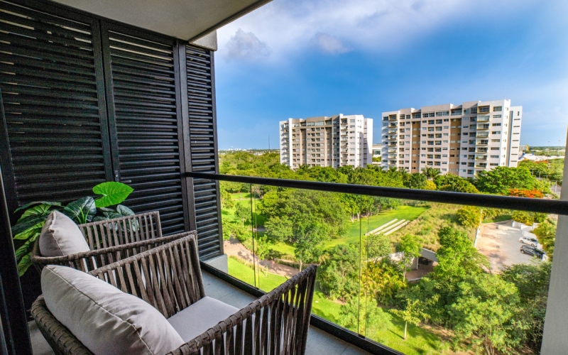 Condo with panoramic view, common pool, park, for sale, North Zone, M&eacute;rida