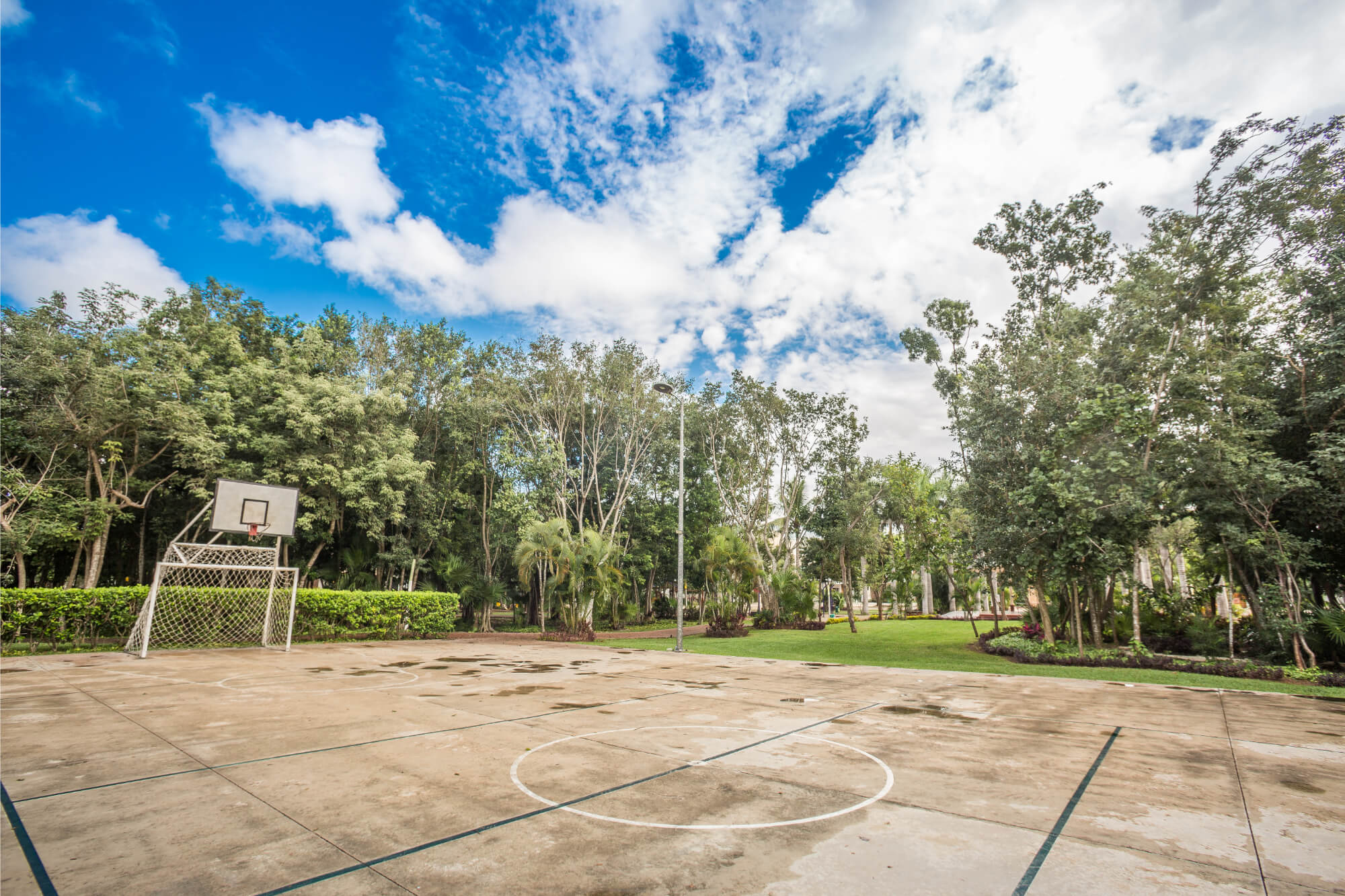 Apartment with private terrace for sale, Parque Canc&uacute;n, Canc&uacute;n